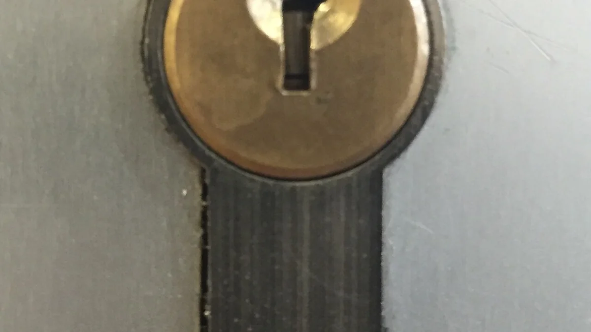 Lock rekey vs replace - cylinder pin tumbler comparison